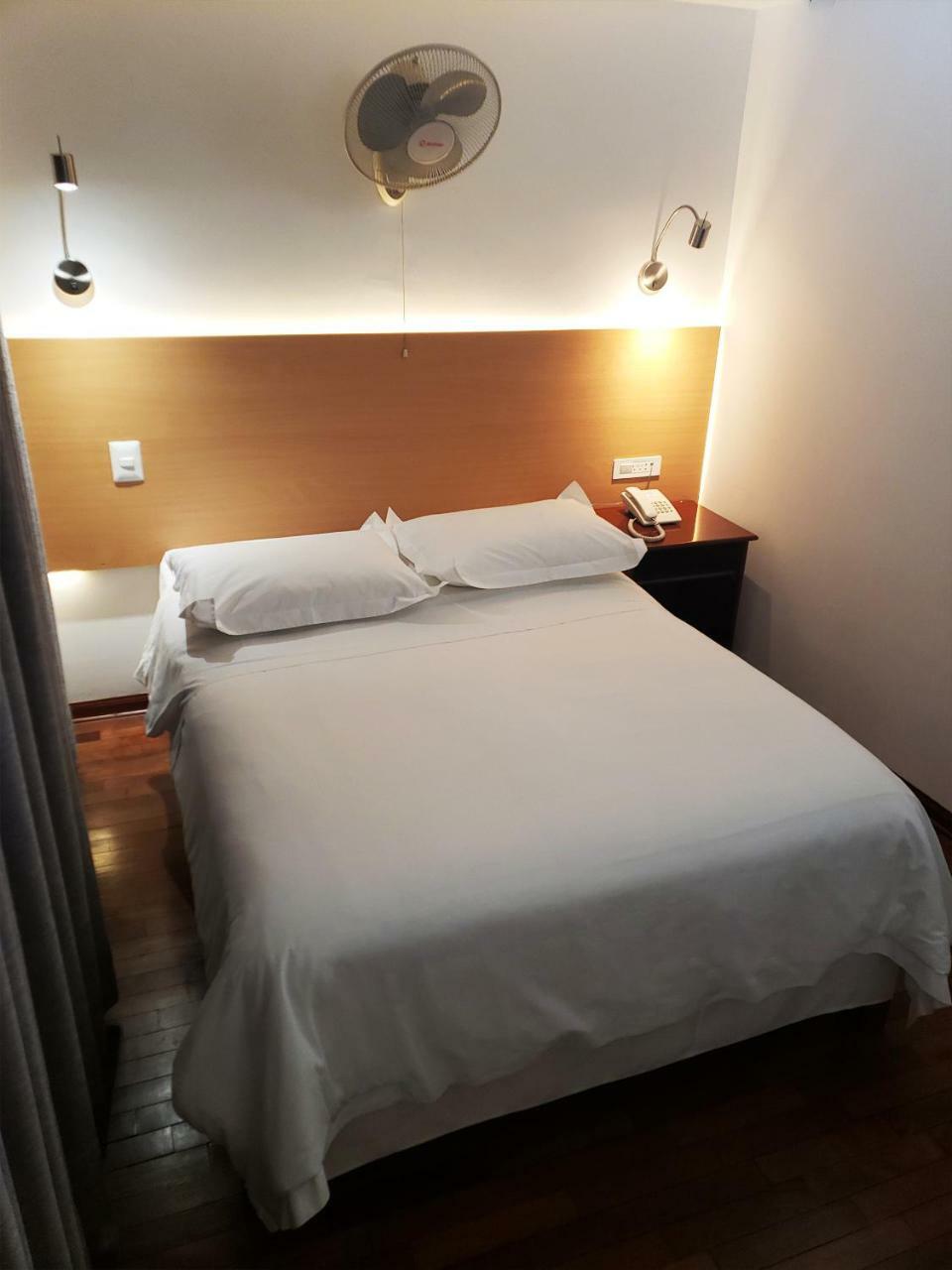 Hotel El Carmelo Miraflores Distretto di Distretto di Lima Esterno foto